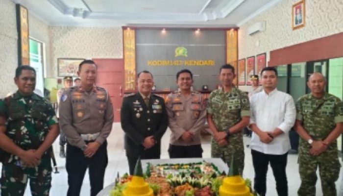 Perkuat Sinergitas TNI-Polri, Polres Konawe Hadiri Syukuran HUT TNI ke-81 di Makodim Kendari